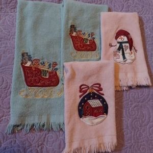 Y2k Cecil Saydah Set of 4 cotton pastel Christmas fingertip towels w/appliques